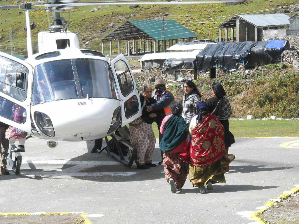 Kedarnath and Badrinath Yatra by Helicopter